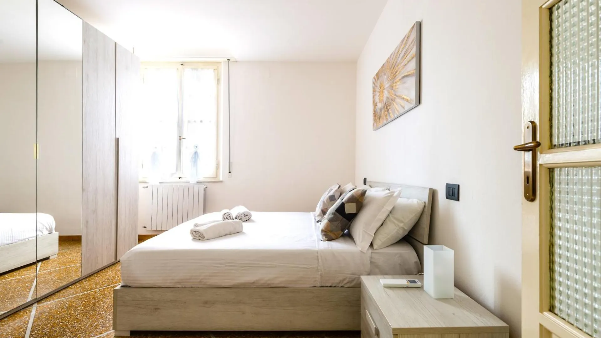 Apartment Hostly-Casa Serena-Near The Town Center Pisa